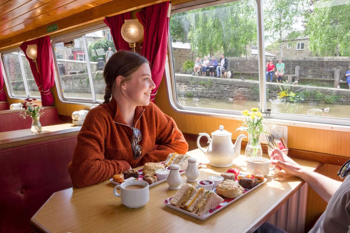 Leeds and Liverpool Canal Afternoon Tea Cruise for Two