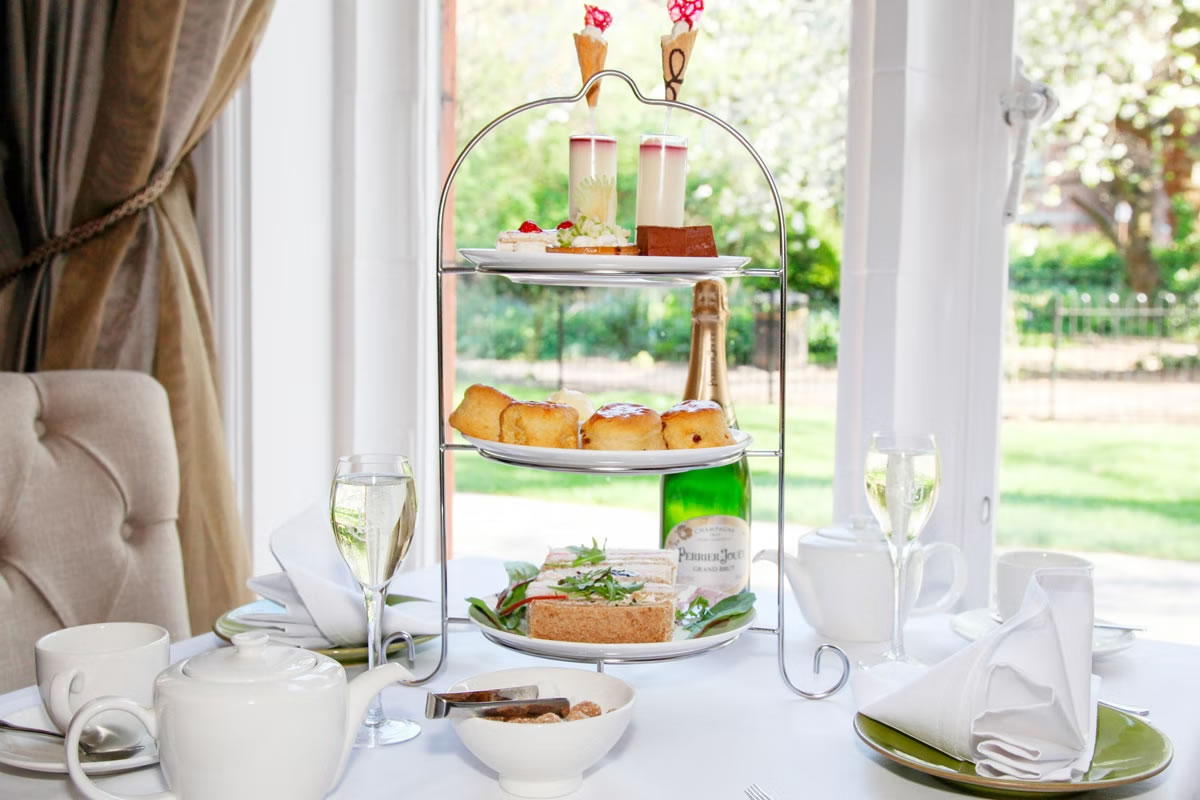 Champagne Afternoon Tea for Two at a Boutique London Hotel
